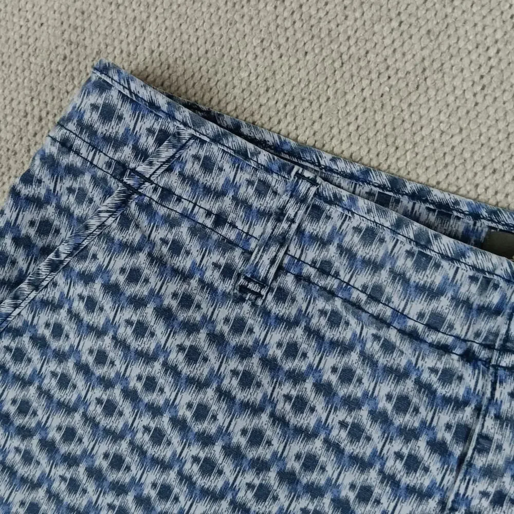 Eddie Bauer Shorts Womens 10 33X4 Blue Stretch Hiking Performance Camping‎